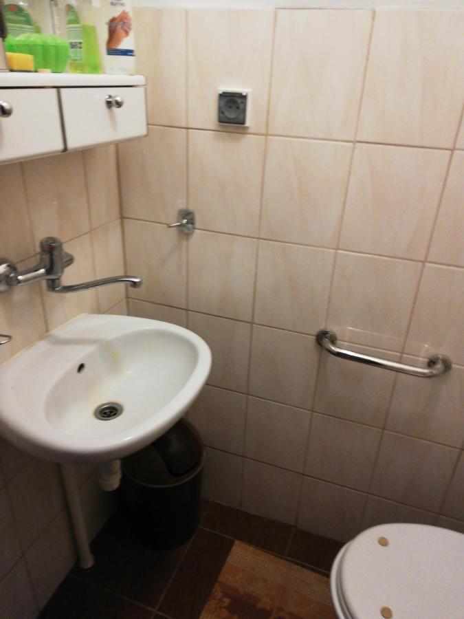 Hotel U Sowy à Kołobrzeg Extérieur photo
