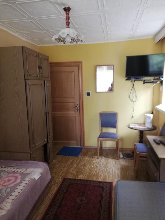 Hotel U Sowy à Kołobrzeg Extérieur photo