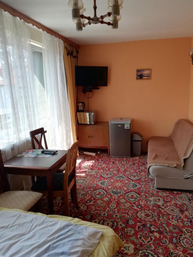Hotel U Sowy à Kołobrzeg Extérieur photo